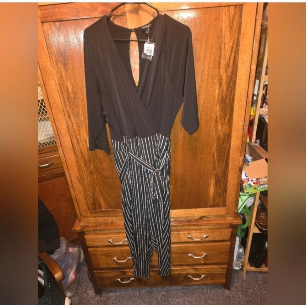 NWT TORRID JUMPSUIT 3X